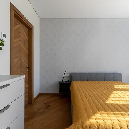 Korio Apartments, Apartament *